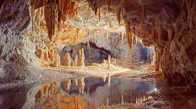 Stalaktiten, Stalagmiten, Stalagmiten und Stalaktiten, stalaktiten und stalagmiten, stalagmit