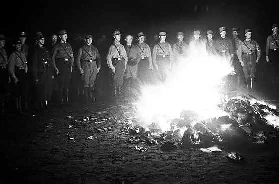 nationalsozialismus, exilliteratur, drittes reich, bücherverbrennung, bücherverbrennung 1933, zensur, diktatur, meinungsfreiheit, pressefreiheit, zweiter weltkrieg