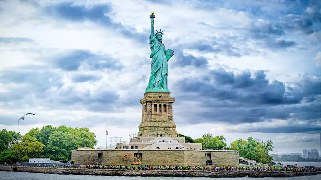 wann wurde die freiheitsstatue gebaut, wer hat die freiheitsstatue gebaut, freiheitsstatue material, wo ist die freiheitsstatue, usa freiheitsstatue, freiheitsstatue usa, freiheitsstatue bau, freiheitsstatue geschichte, wo wurde die freiheitsstatue gebaut, was hält die freiheitsstatue in der hand, wer hat new york die freiheitsstatue geschenkt, woher kommt die freiheitsstatue, größe freiheitsstatue, freiheitsstaue, für was steht die freiheitsstatue, freiheitsstatue amerika, freiheitstatue, freiheits statue, freiheitsstatue 1886, wo liegt die freiheitsstatue, freiheitsstatue geschenk von, wofür steht die freiheitsstatue, warum wurde die freiheitsstatue gebaut, freiheitsstatue bedeutung, freiheitsstatue farbe, aus was besteht die freiheitsstatue, was hat die freiheitsstatue in der hand, aus welchem material besteht die freiheitsstatue, freiheitsstatue größe, höhe freiheitsstatue, wie hoch ist die freiheitsstatue